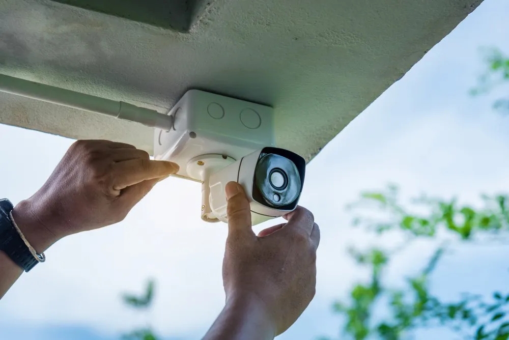 So sánh camera Wifi và Camera có dây, ưu điểm và nhược điểm